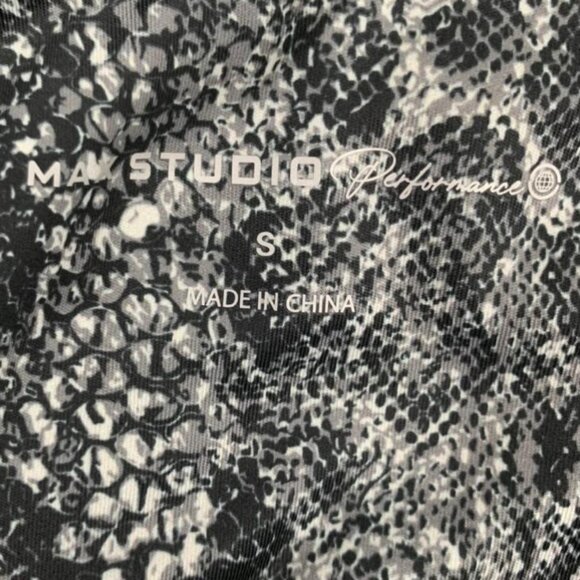 Max Studio Women's Activewear Animal Print Earth Leggings Gray Snake Print - Picture 7 of 11